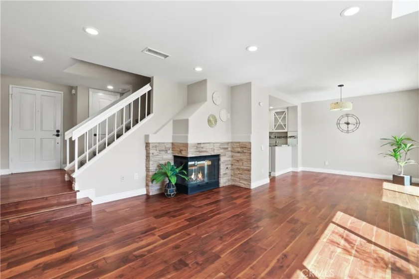 19076 Canyon Terrace Drive photo 13