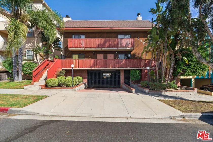 552 E Palm Avenue #C photo 2