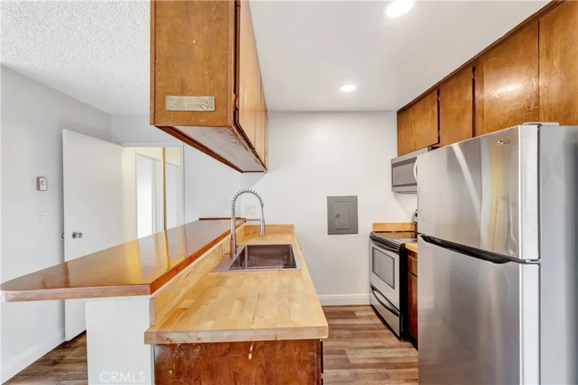 5585 E Pacific Coast Hwy #342 photo 7