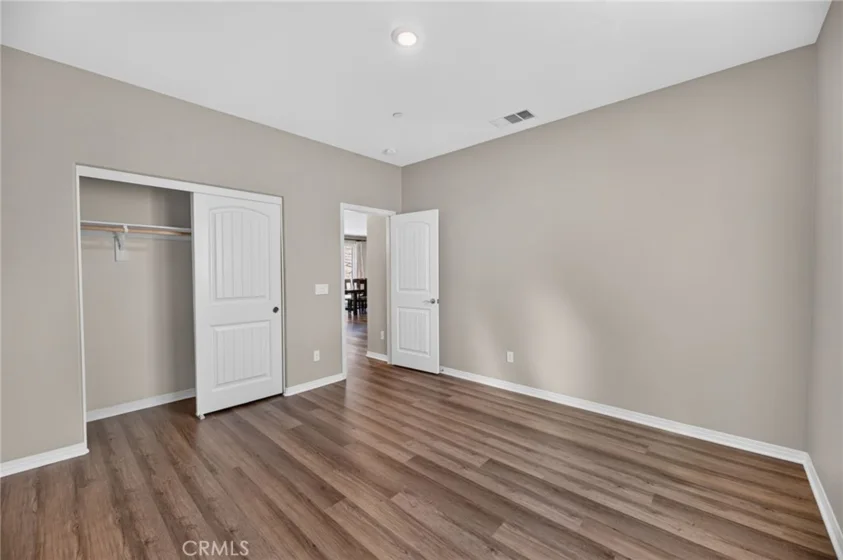 34136 Thistlewood Avenue photo 15