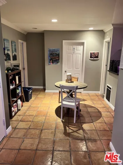 938 Palm Avenue #203 photo 10