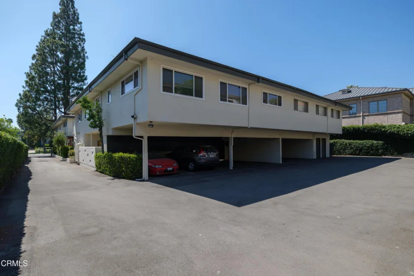 610 S Orange Grove Boulevard #6 photo 31