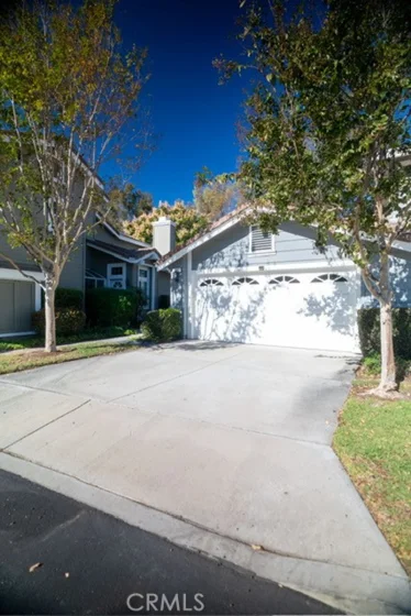 13611 Almond Street photo 1