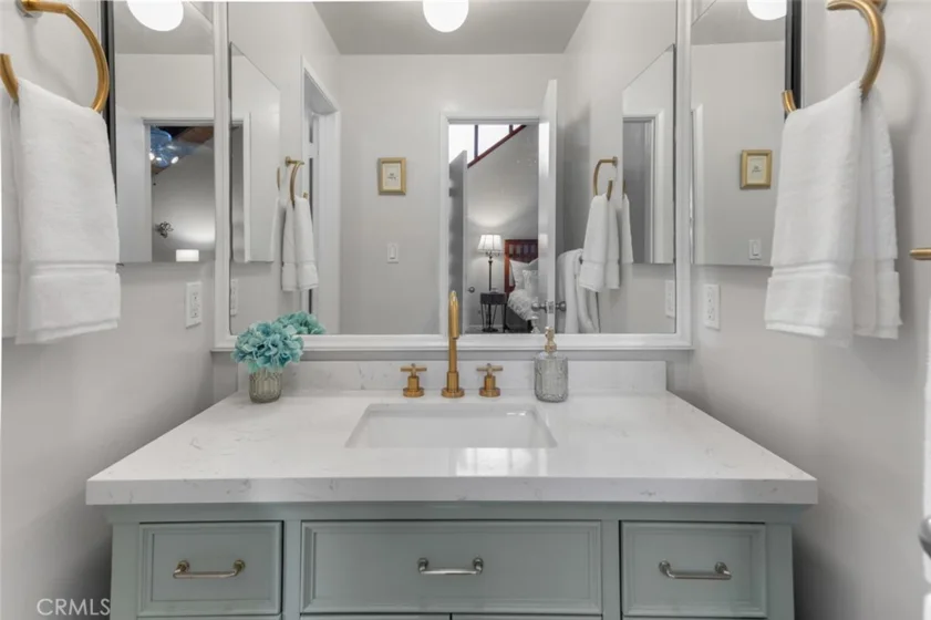 10396 Almayo Avenue #1 photo 12
