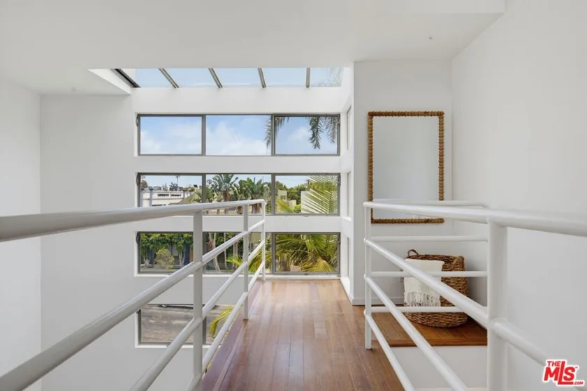 821 Bay Street #C6 photo 16