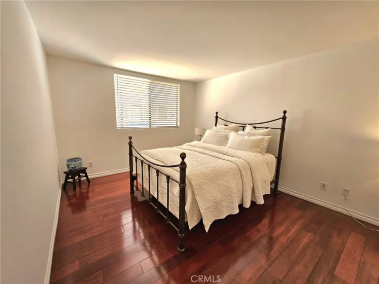 28004 S Western #102 photo 1