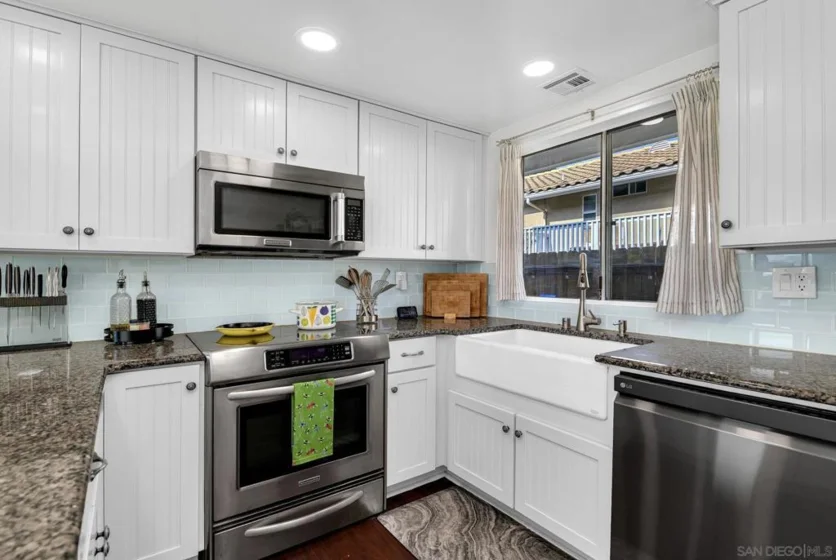 1352 Palomar photo 6