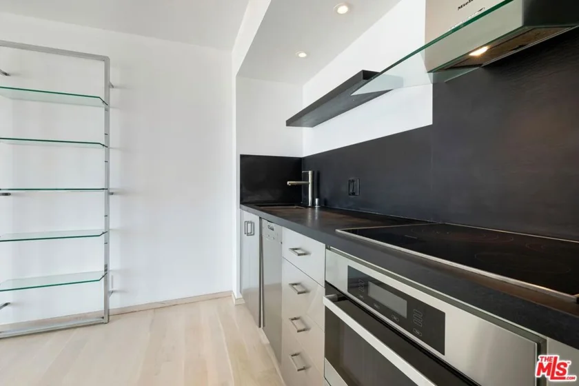 201 Ocean Avenue #1107B photo 6