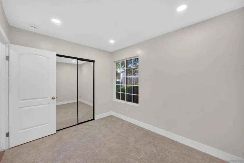 8318 Panorama Ridge Court photo 21