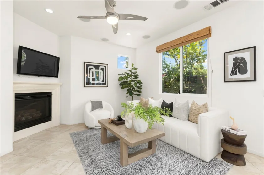 223 Sparkleberry Avenue photo 40