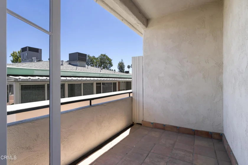 960 San Pasqual #205 photo 7