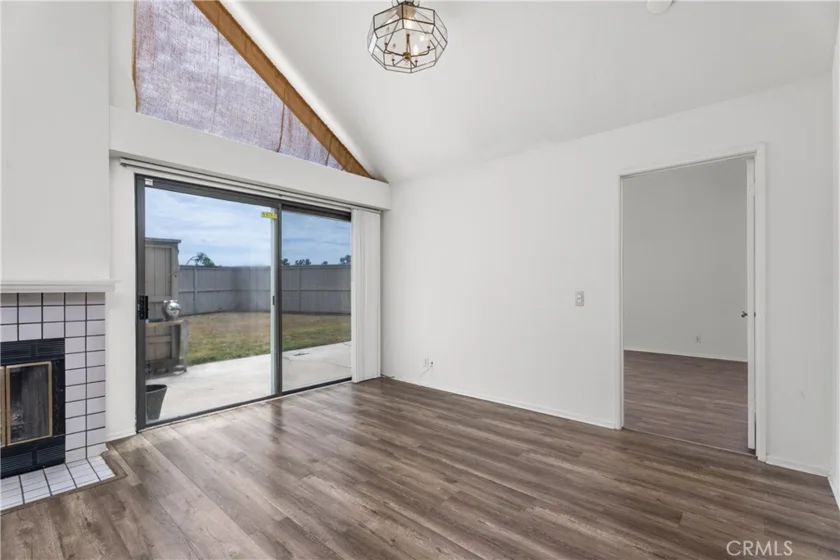 21605 Fernbrook photo 15