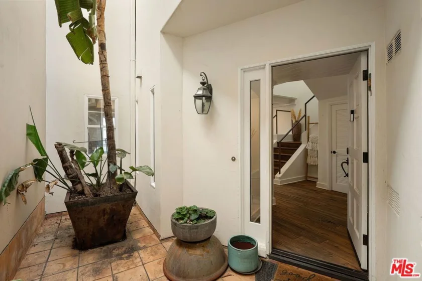 6422 Lunita Road photo 4