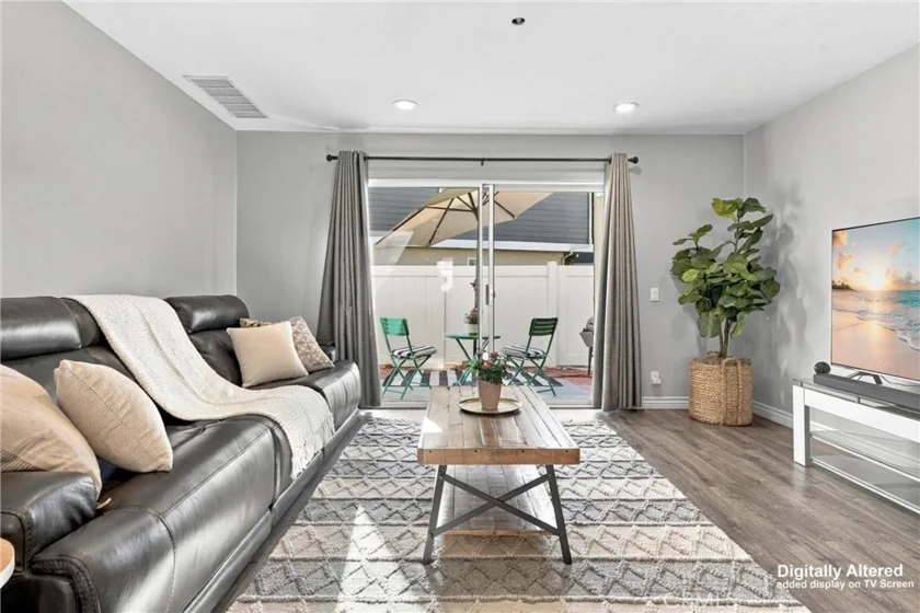 25 Bentwood Lane photo 5