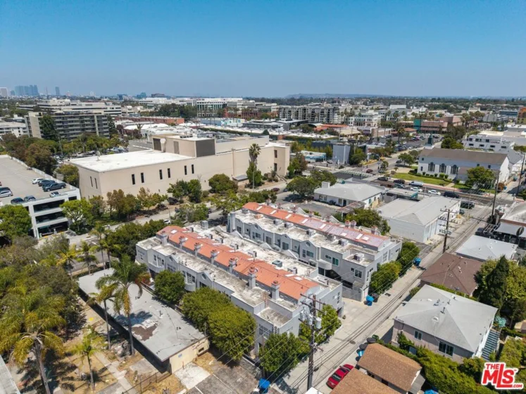 1436 20th Street #8 photo 34