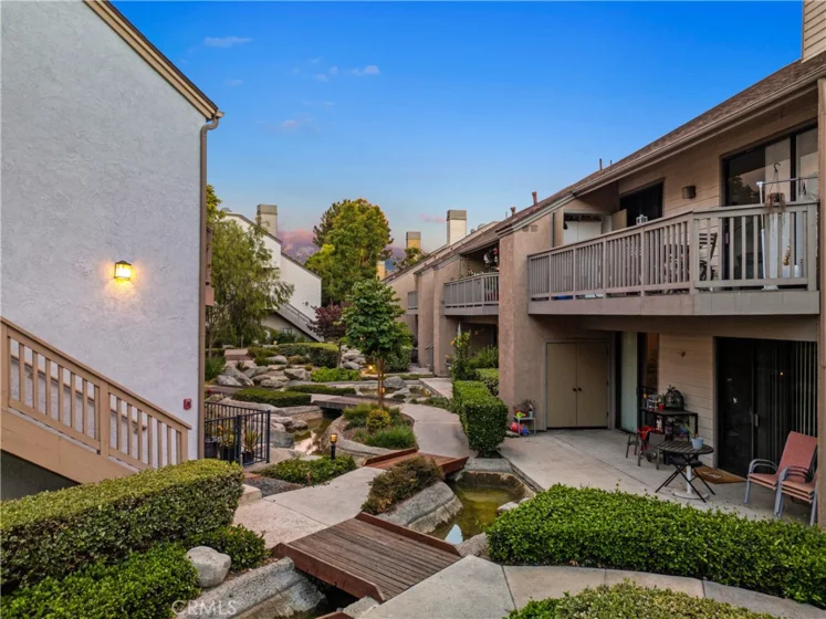 10511 S Lakeside Drive #H photo 17