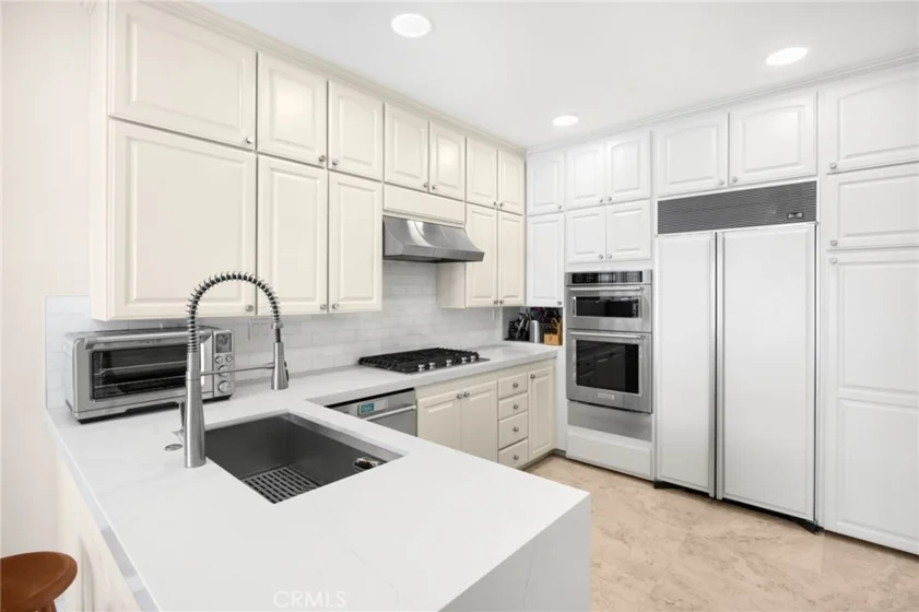 27764 Pebble Beach photo 10