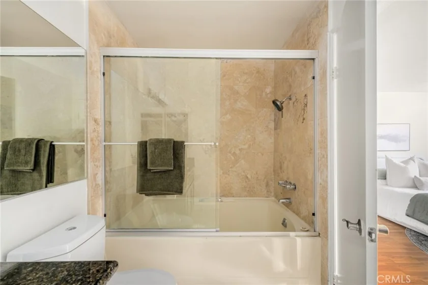 698 S Berendo #206 photo 10