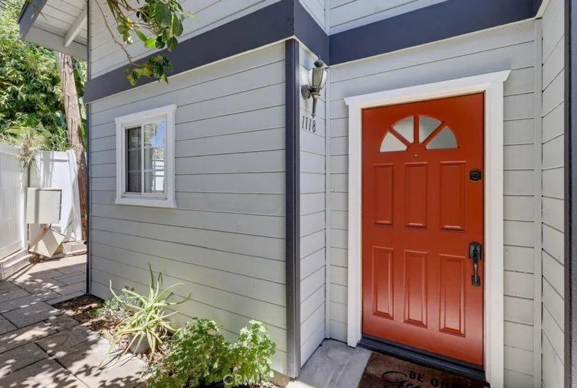 1118 Sandi Lane photo 4