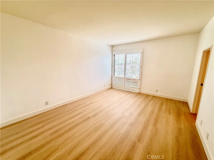 1310 E Ocean #407 photo 20