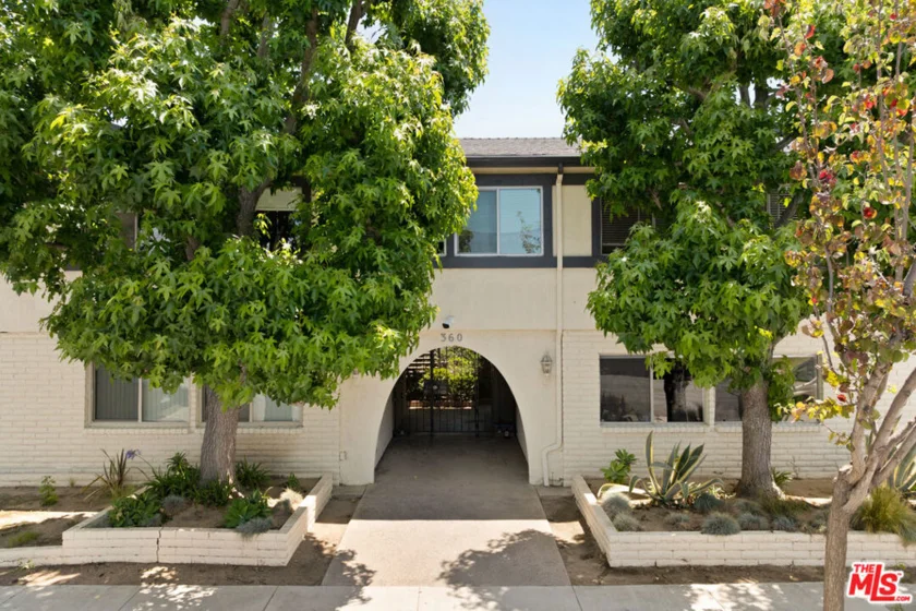 360 Gladys Avenue #1 photo 1