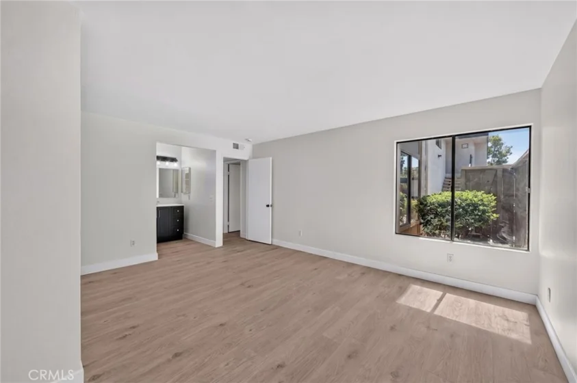 450 W W Vermont #201 photo 16