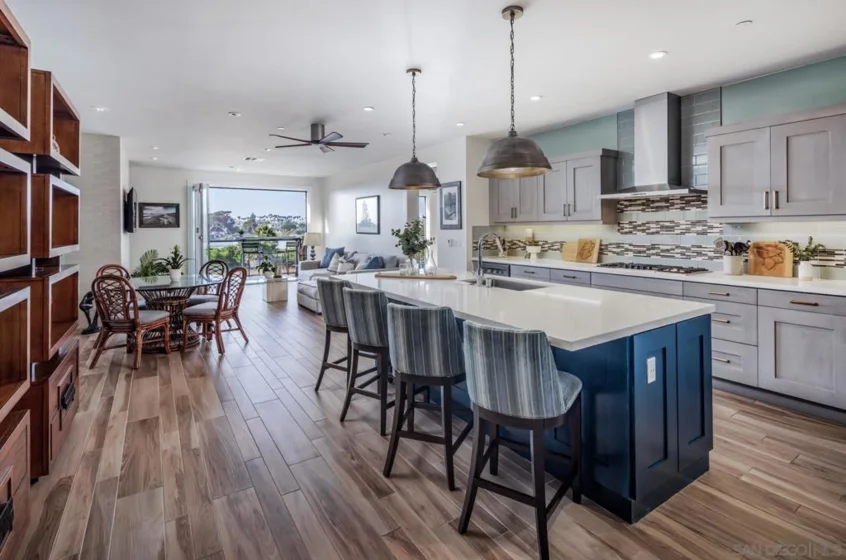 2351 Ocean Street photo 11