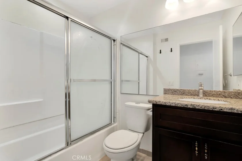 7240 Shirley #102 photo 21