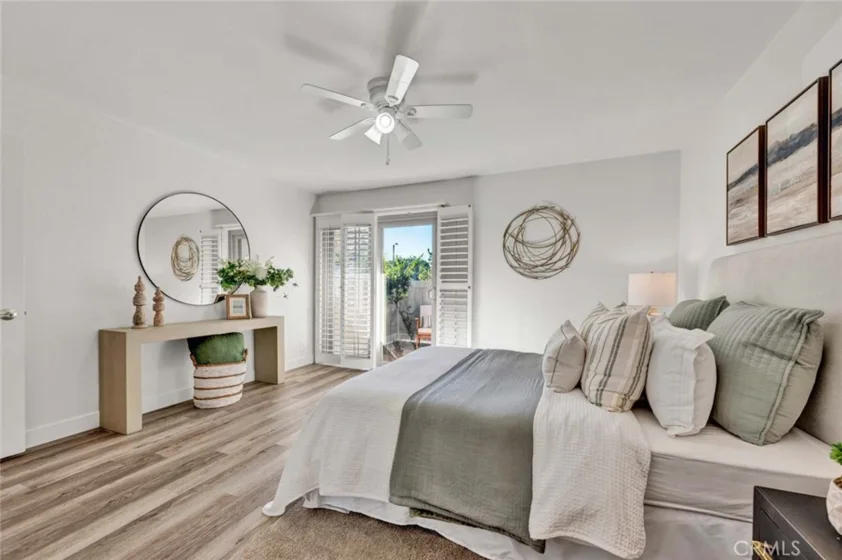 8605 Solano #1005-B photo 17