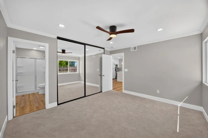 8318 Panorama Ridge Court photo 17