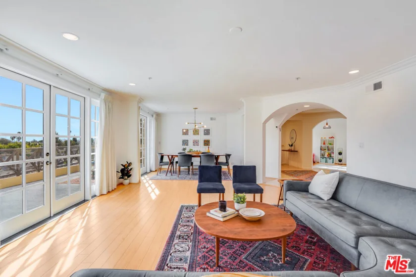 10555 Ashton Avenue #401 photo 1