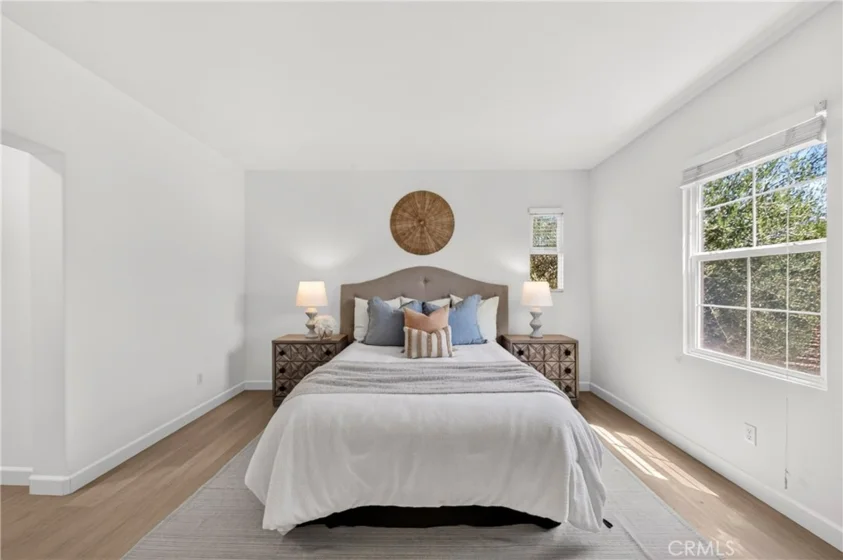 344 N Santa Maria photo 19