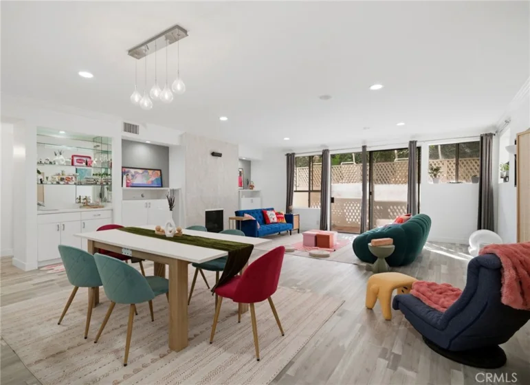 1277 S S Beverly Glen Blvd #107 photo 19