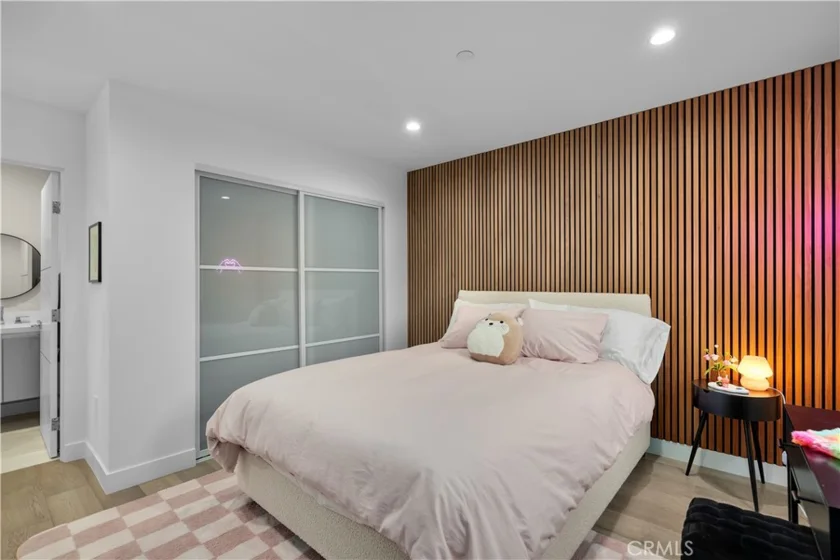 14157 Tiara Street #101 photo 22