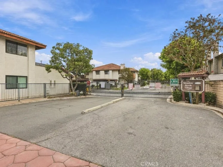 13231 Creek View Drive #C photo 35
