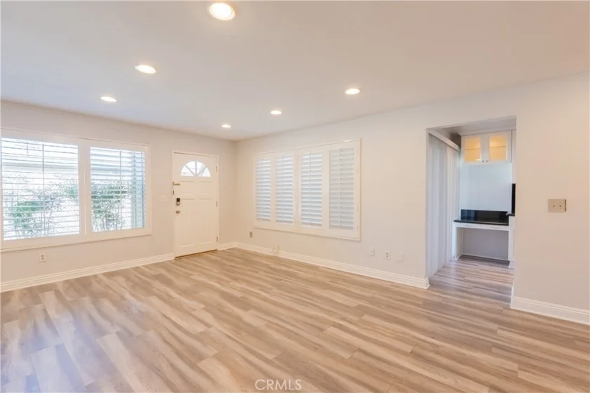 18502 Mayall #B photo 11