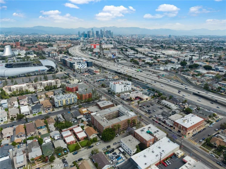 4125 S Figueroa #202 photo 8