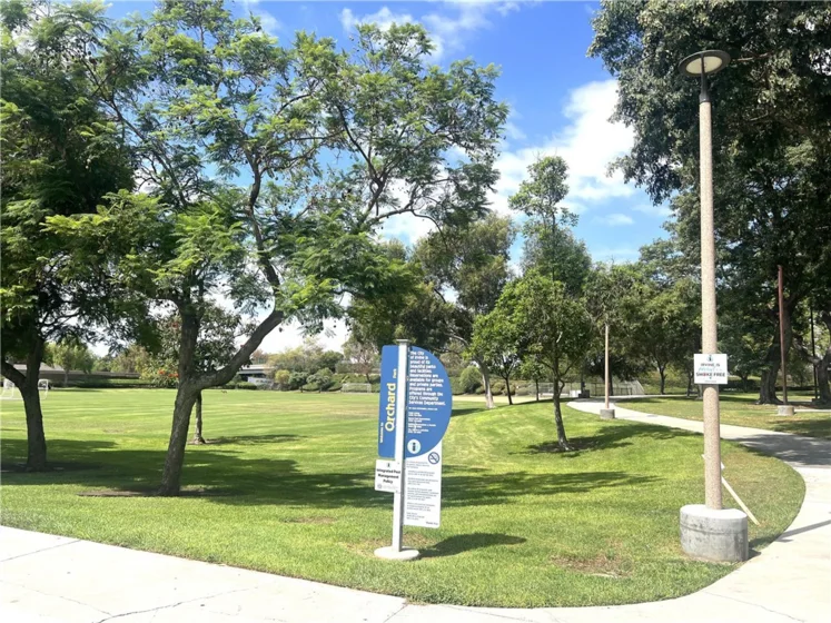 391 Huntington photo 5