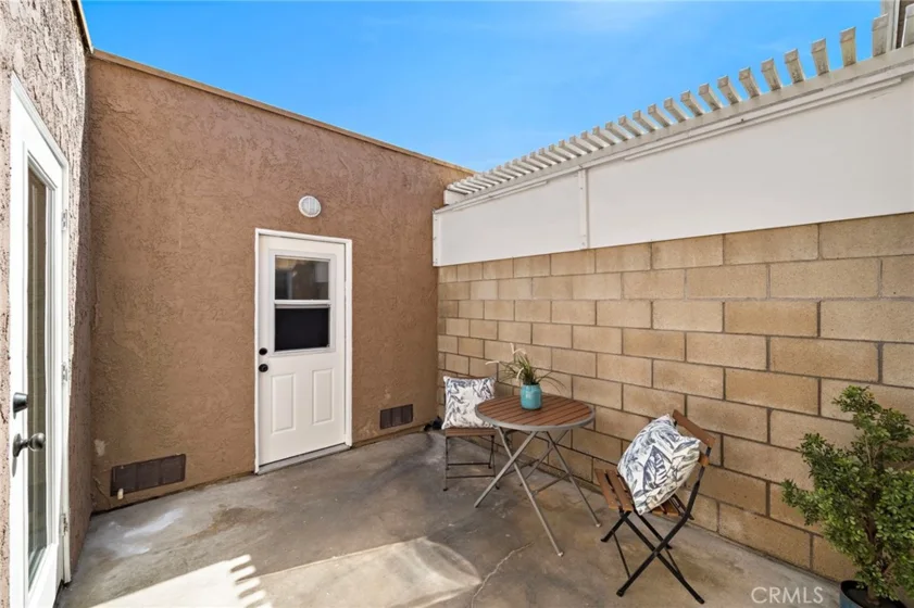 4902 Pearce photo 27