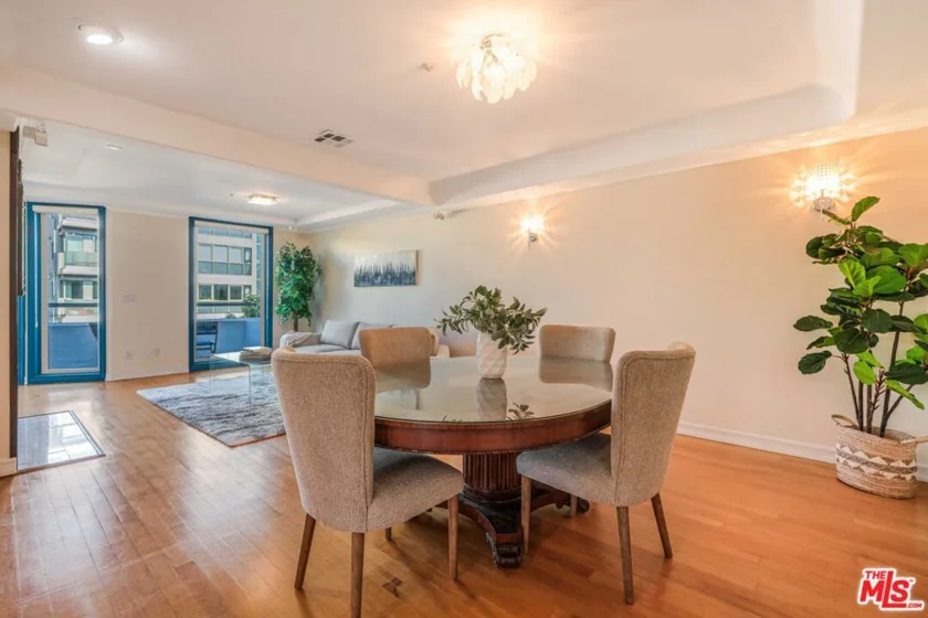 1645 Malcolm Avenue #302 photo 9