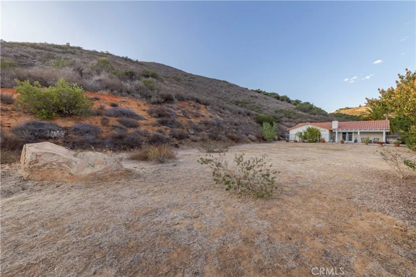 45251 La Cruz Drive photo 33