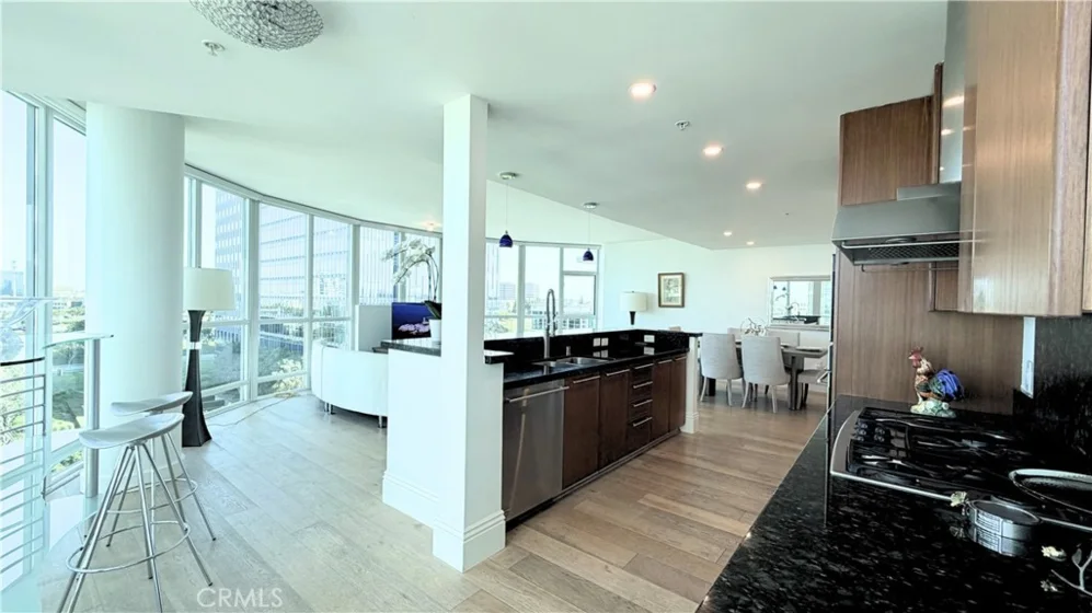 3141 Michelson #808 photo 26