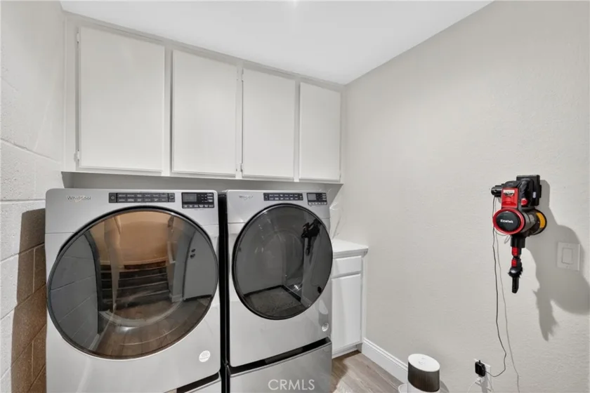 1027 S Stresa photo 14