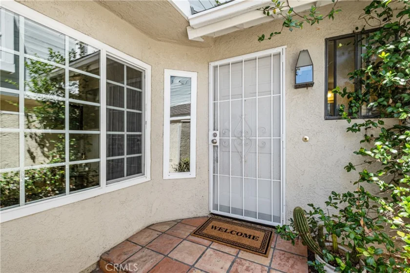 21211 Serra Vista photo 29