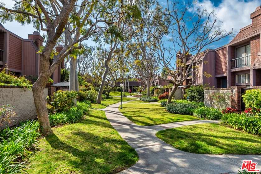 4631 Alla Road #4 photo 47