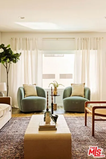 11820 Mayfield Avenue #105 photo 8