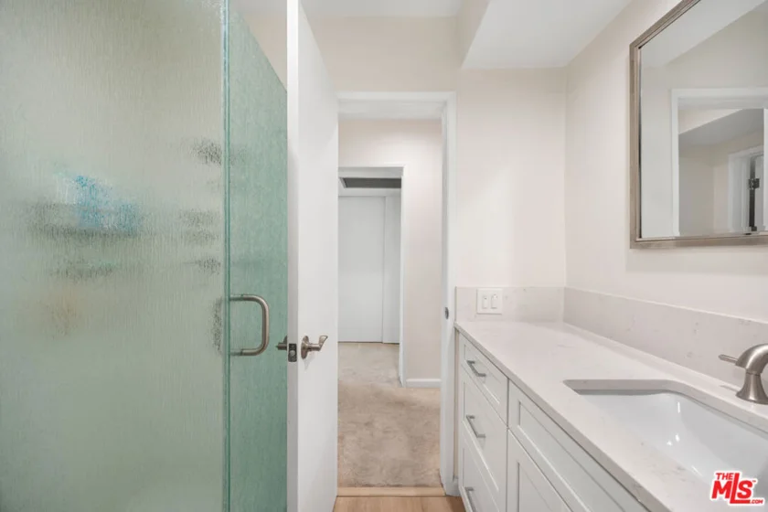 809 S Bundy Drive #205 photo 19