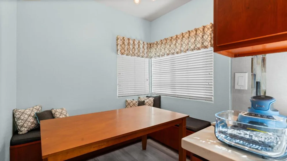 16424 Avenida Venusto #C photo 26