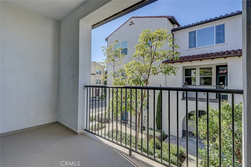 629 S Kinney photo 20