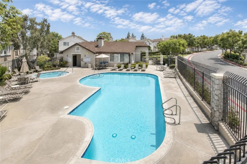 3509 E Berkshire Court #A photo 17